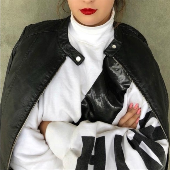 Daya by Zendaya Black & White Oversized Sweater - Picture 2 of 4